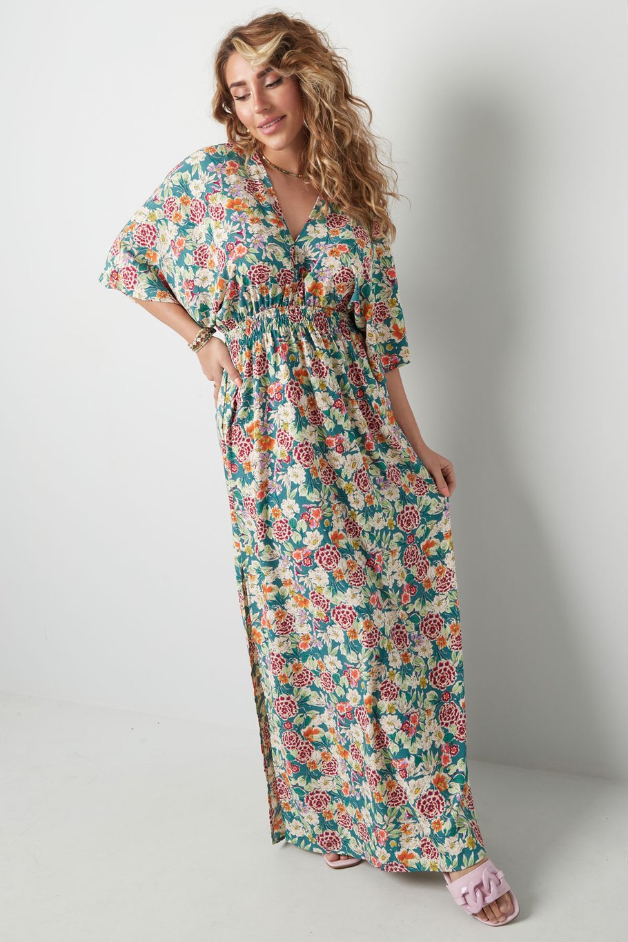 Vestido flores alegres - verde Imagen4